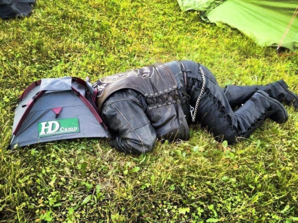 You'll Laugh Out Loud At These Hilarious Camping Photos