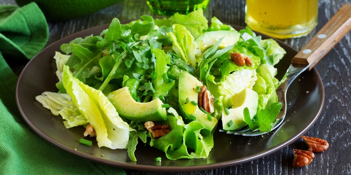 4 Foods to Be Stored out of the Cooler Salad